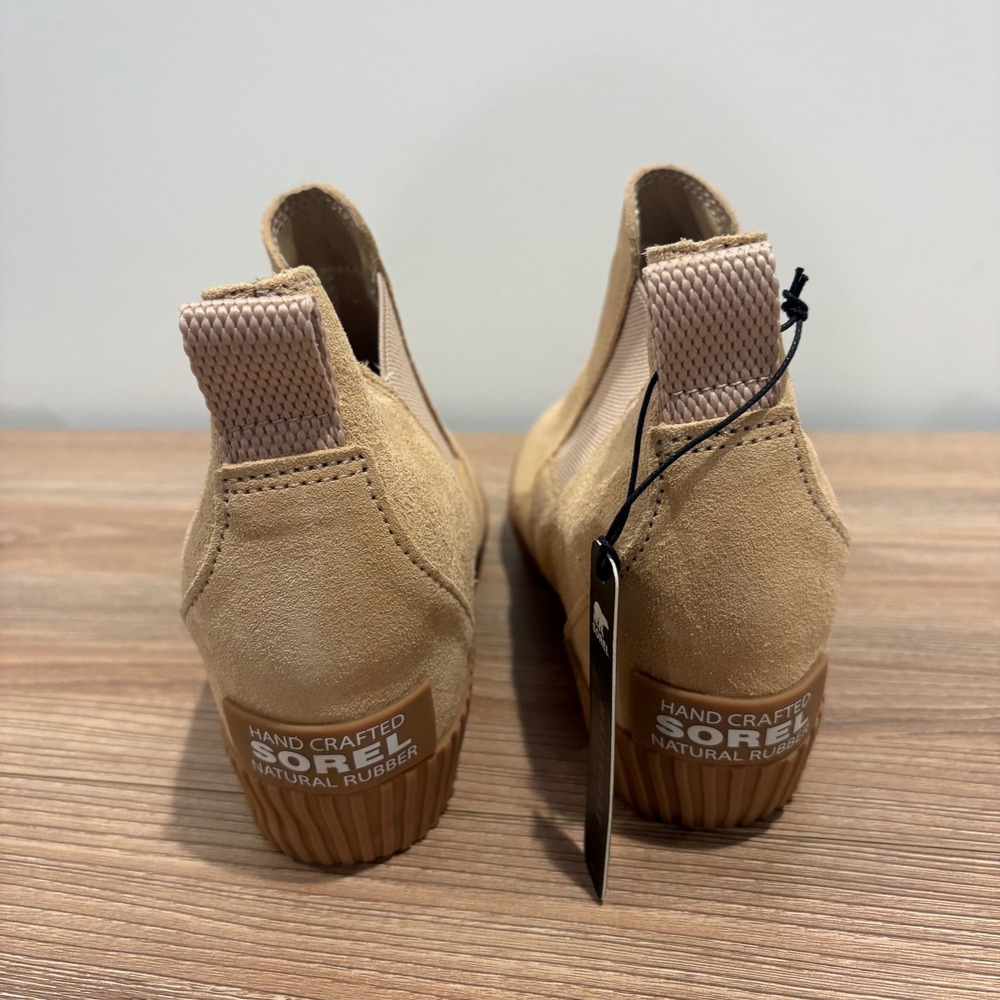 NWT Sorel Out N About III Wedge Bootie Women Tan 7.5 Waterproof Suede Chelsea - Picture 4 of 11